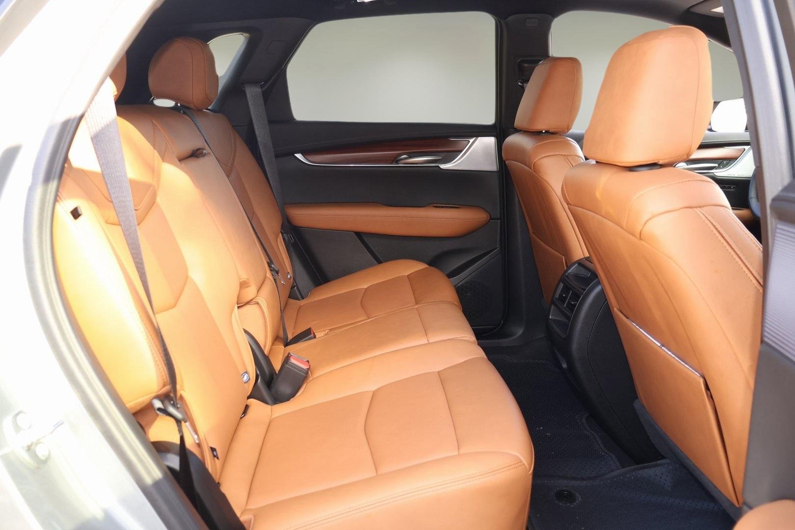 New 2025 Cadillac XT5 Premium Luxury image 17