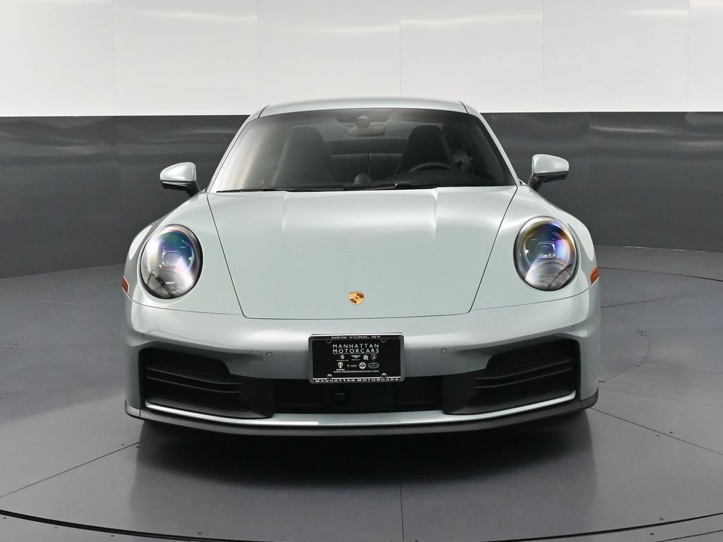 Certified 2025 Porsche 911 Carrera RWD image 11