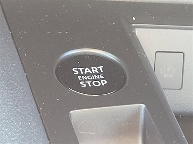 Certified 2025 Nissan Kicks SV w/ Illumination Package image 26