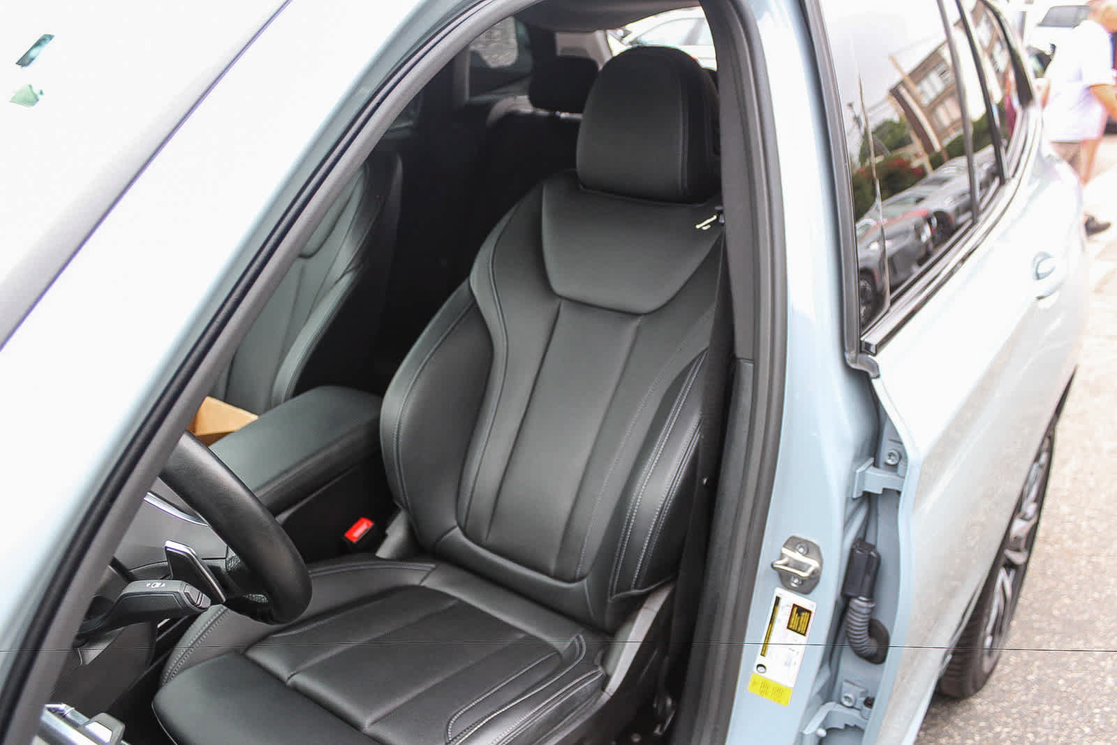 Used 2023 BMW X3 sDrive30i w/ M Sport Package RWD image 25