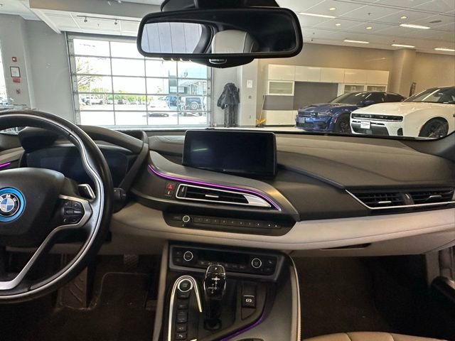 Used 2015 BMW i8 image 24