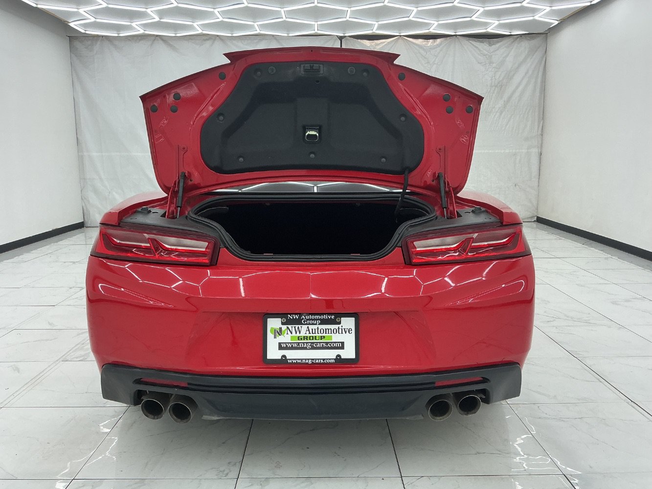 Used 2018 Chevrolet Camaro LT RWD image 39