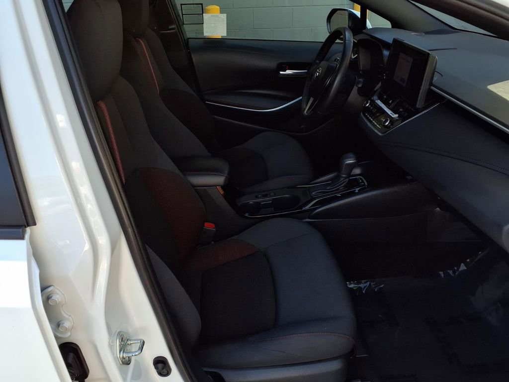 Certified 2024 Toyota Corolla SE w/ SE Premium Package image 22