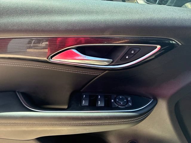 Used 2022 Buick Envision Preferred FWD image 20