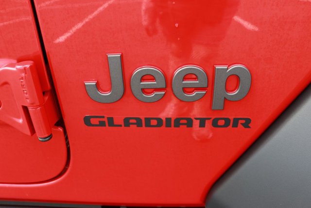 Used 2020 Jeep Gladiator Rubicon AWD/4WD image 8