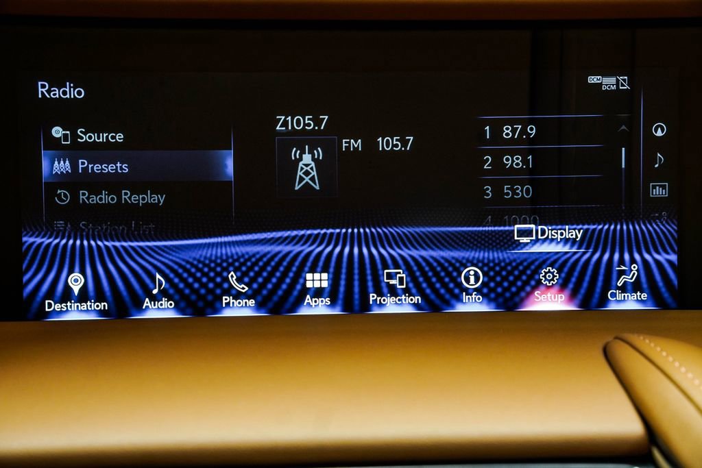 Used 2018 Lexus LC 500 Coupe w/ Sport Package image 25