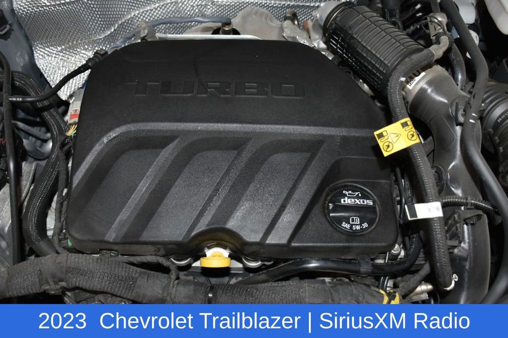 Used 2023 Chevrolet TrailBlazer LT FWD image 7