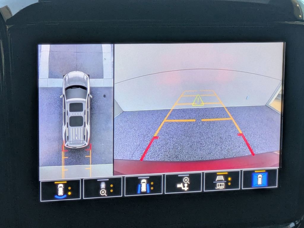 Certified 2023 Chevrolet Traverse Premier w/ Redline Edition image 17