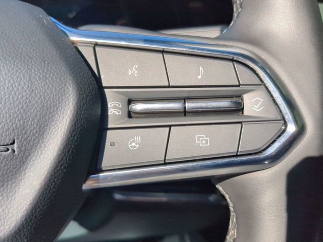 Used 2025 Chevrolet Equinox ACTIV w/ Convenience Package III AWD/4WD image 55