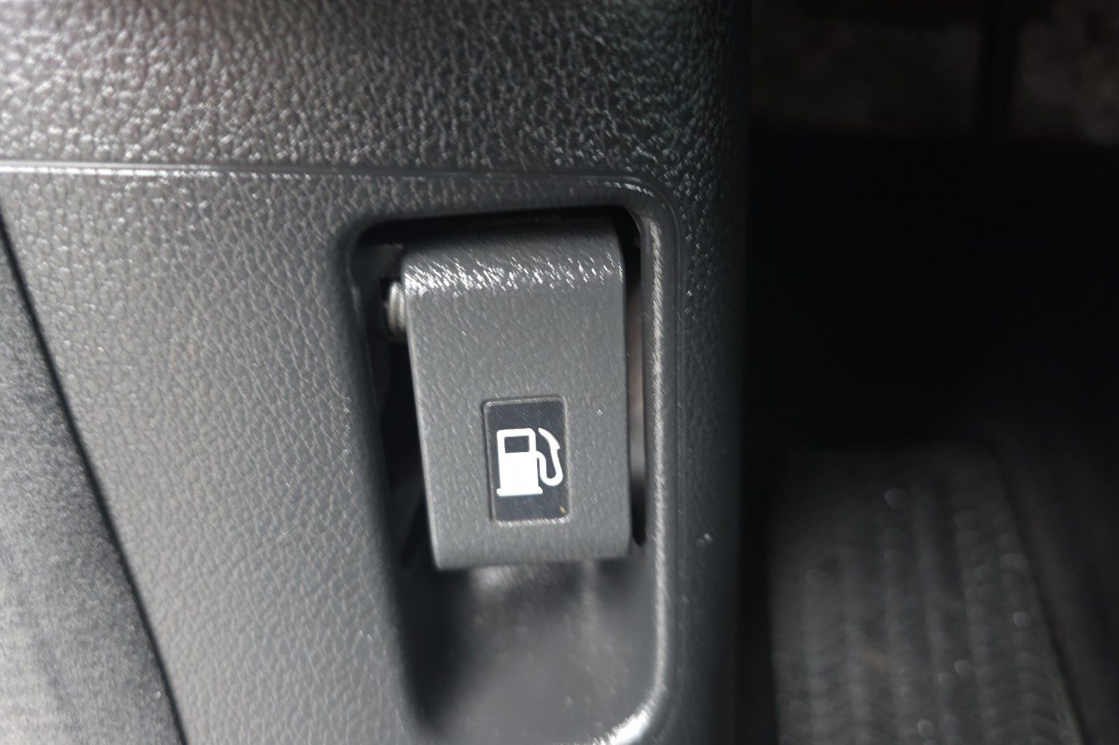 Used 2015 Honda CR-V EX image 31