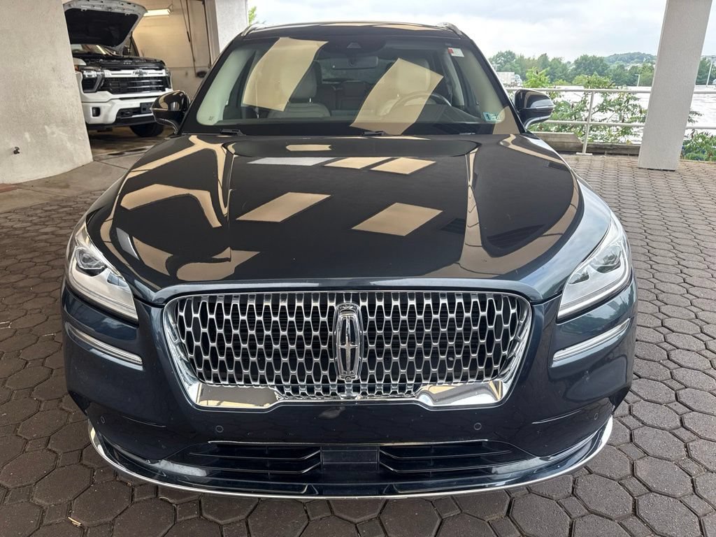 Used 2020 Lincoln Corsair Reserve w/ Equipment Group 202A AWD/4WD image 2