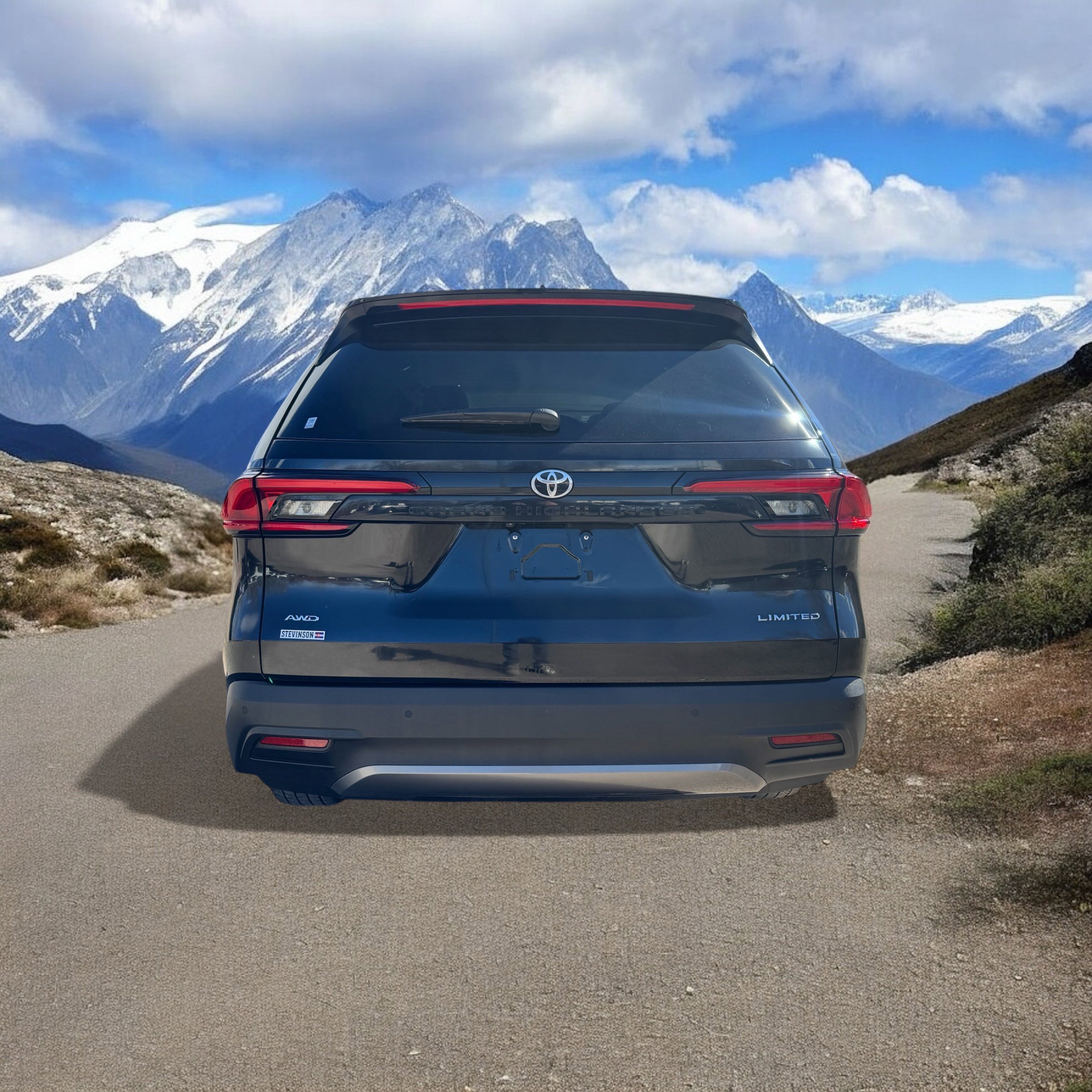 Certified 2024 Toyota Grand Highlander Limited image 4