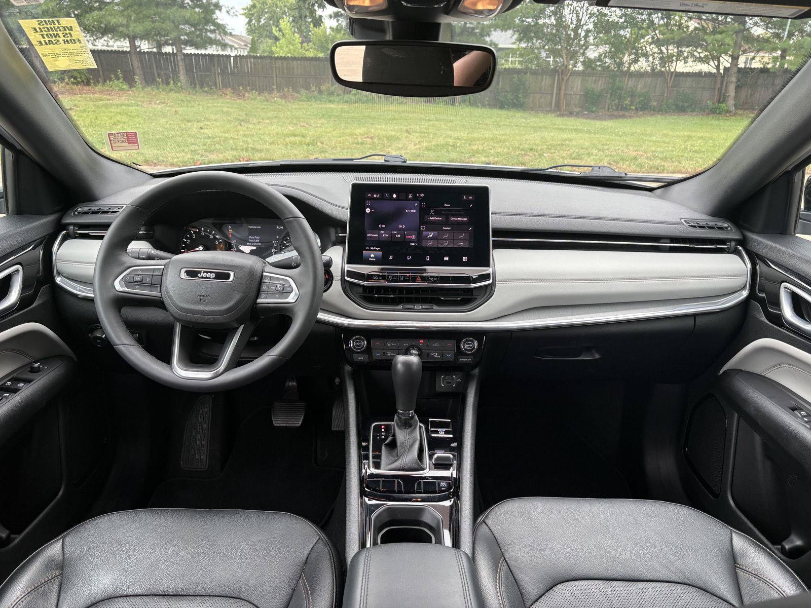 Used 2023 Jeep Compass Limited AWD/4WD image 11