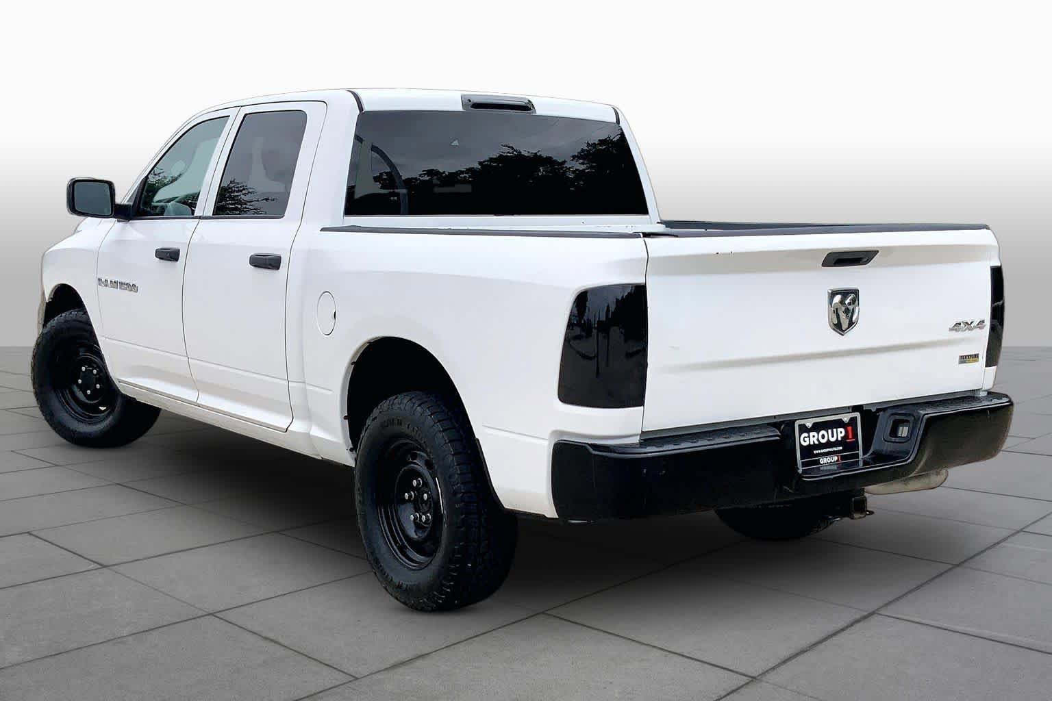 Used 2011 RAM 1500 ST w/ ST Popular Equipment Group AWD/4WD image 11