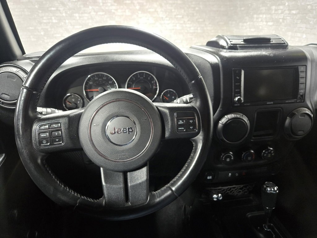 Used 2017 Jeep Wrangler Unlimited Sport w/ Connectivity Group image 15