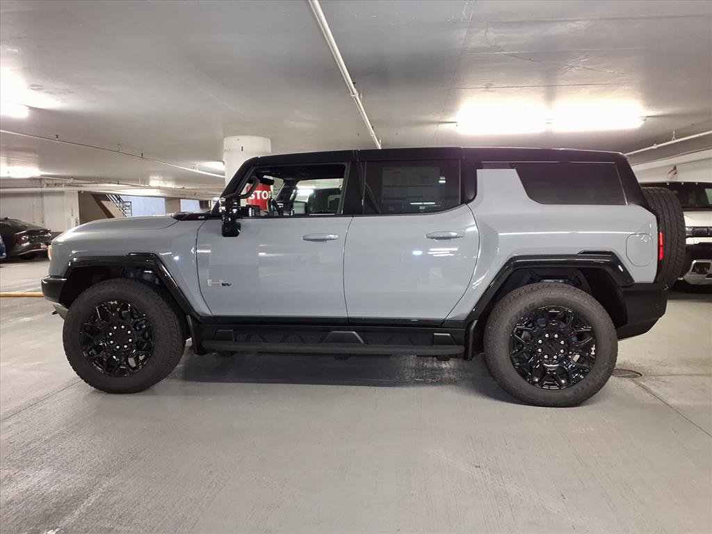New 2026 GMC Hummer EV SUV image 10