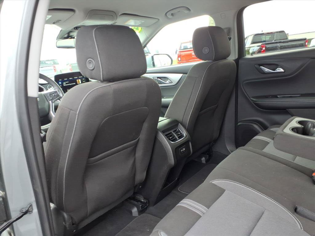 Used 2025 Chevrolet Blazer LT AWD/4WD image 26