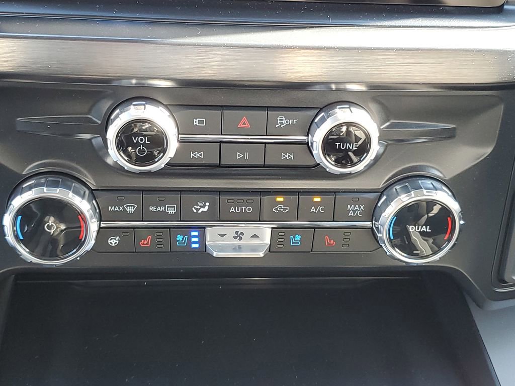 New 2026 Ford F350 Lariat image 20