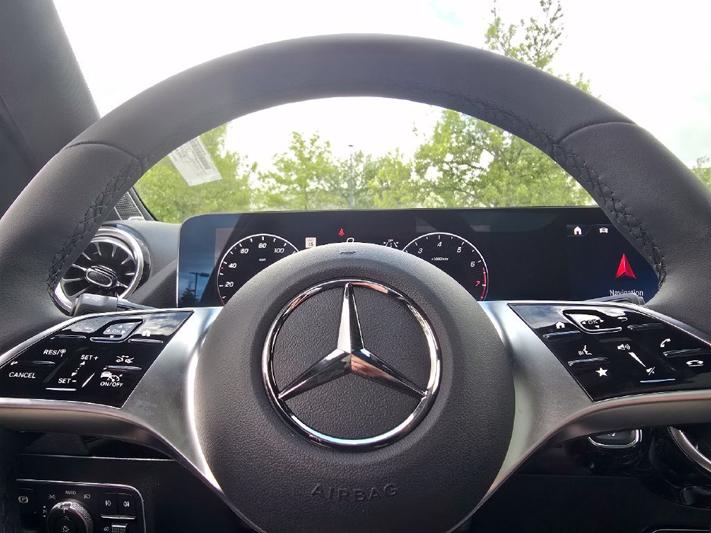 New 2026 Mercedes-Benz GLA 250 4MATIC image 28