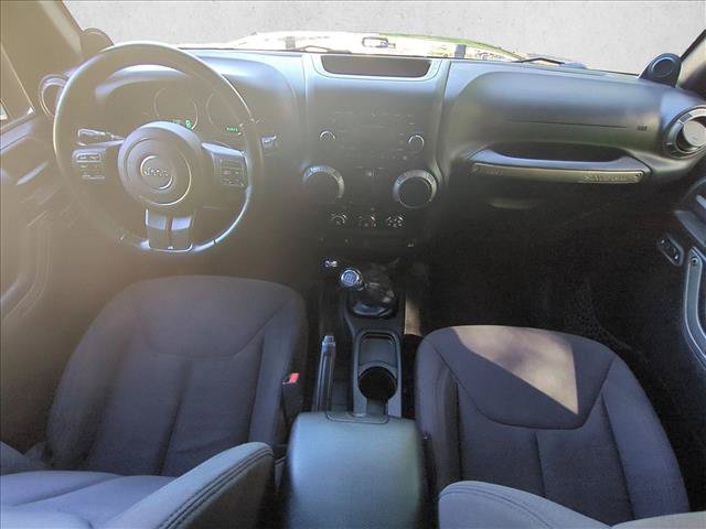 Used 2013 Jeep Wrangler Sport AWD/4WD image 16