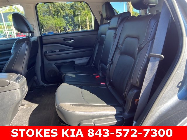 Used 2022 Nissan Pathfinder SL image 26