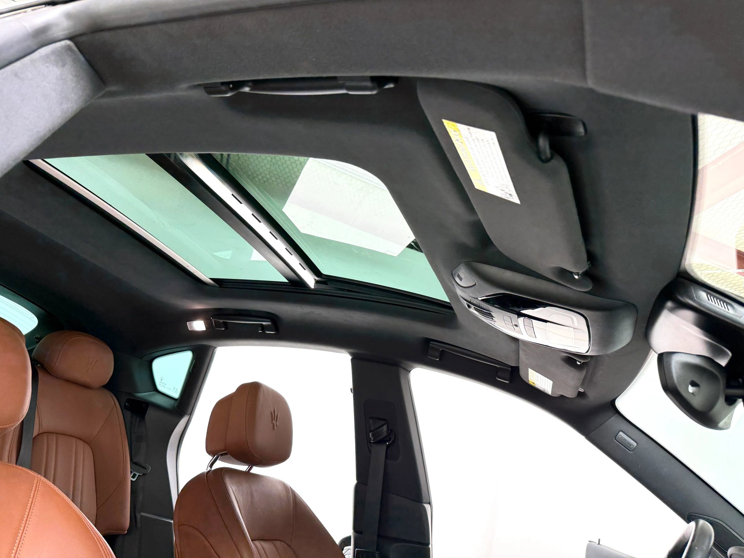 Used 2023 Maserati Levante GT image 25