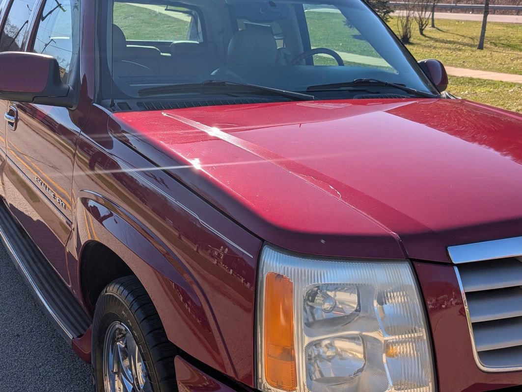 Used 2005 Cadillac Escalade EXT image 11