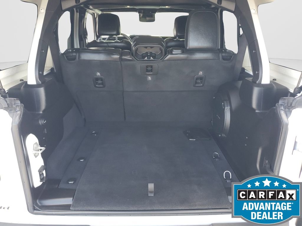 Used 2024 Jeep Wrangler Sahara w/ Technology Group image 13