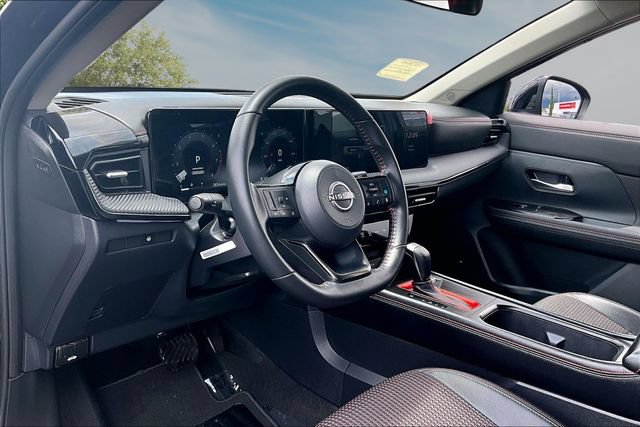 Certified 2025 Nissan Kicks SR AWD/4WD image 16