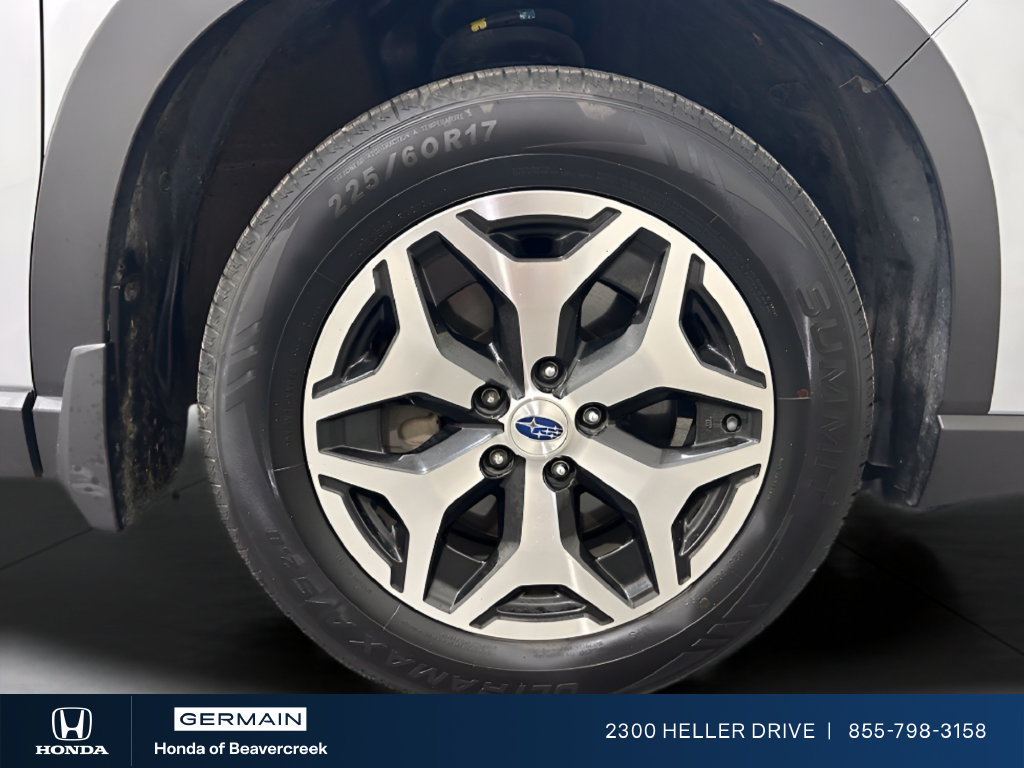 Used 2020 Subaru Forester Premium AWD/4WD image 12