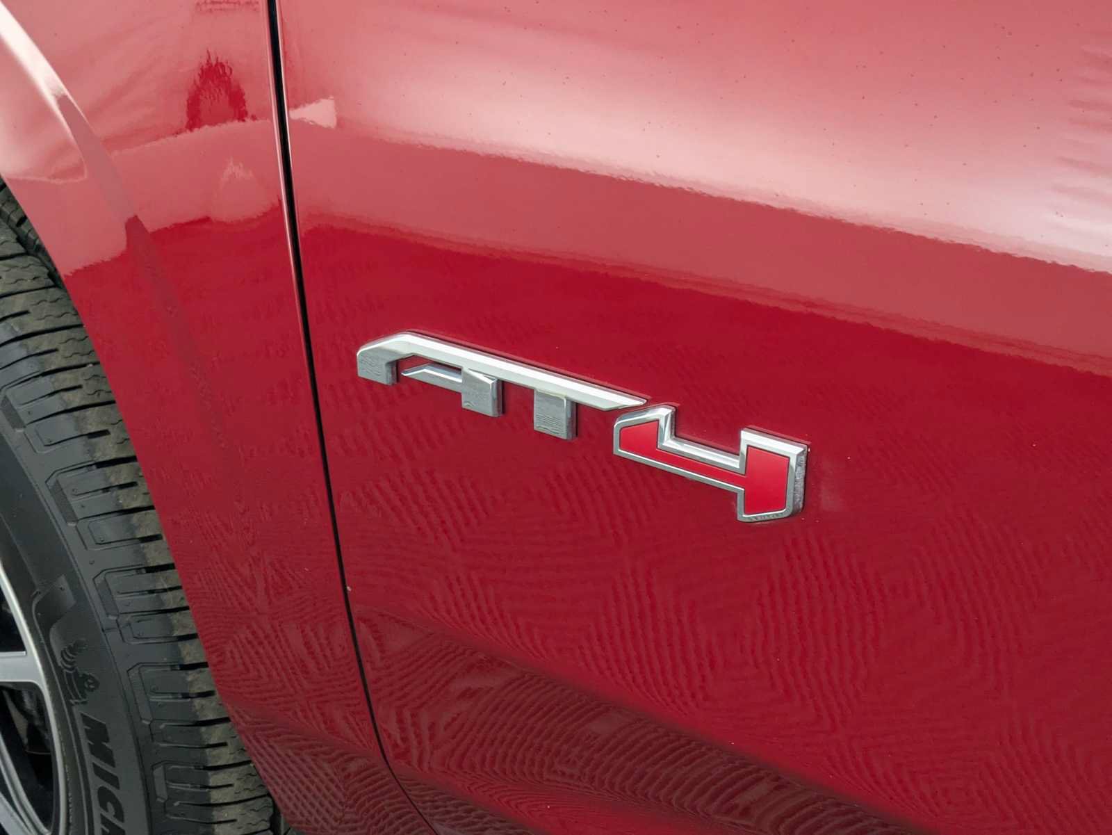 Used 2022 GMC Yukon AT4 AWD/4WD image 11