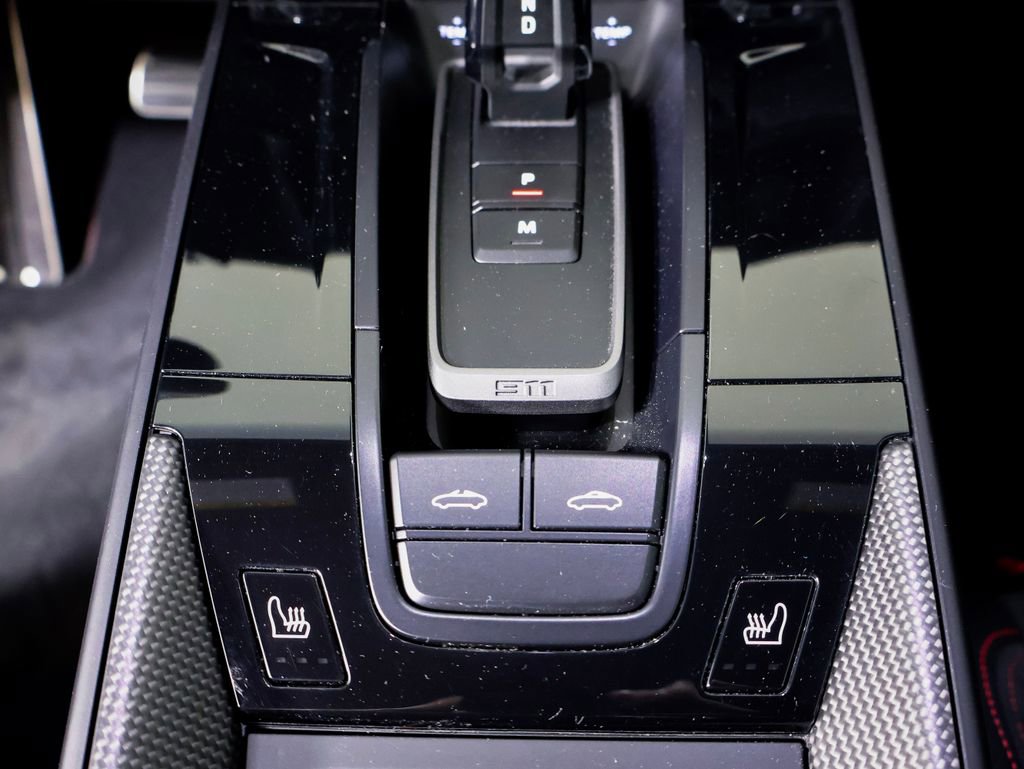 Certified 2026 Porsche 911 Targa 4 GTS w/ Premium Package AWD/4WD image 19