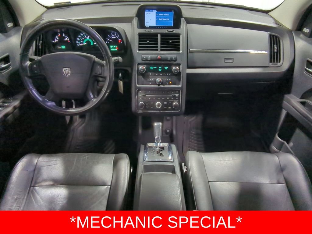 Used 2010 Dodge Journey R/T w/ Navigation & Sound Group I image 22