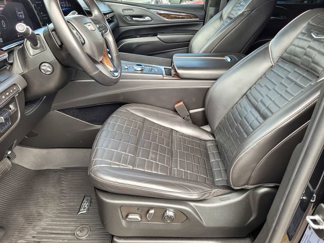 Used 2021 Cadillac Escalade ESV Sport Platinum AWD/4WD image 18