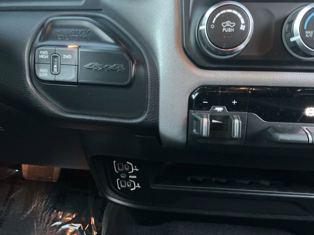 Used 2024 RAM 2500 Big Horn image 19