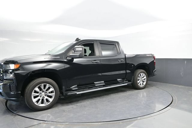 Used 2019 Chevrolet Silverado 1500 Custom w/ Custom Max Trailering Package AWD/4WD image 8