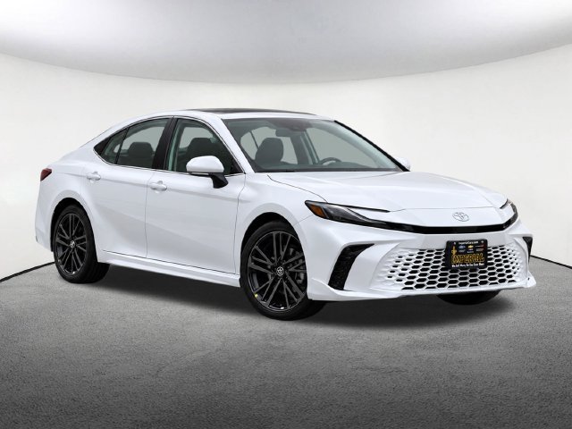 New 2026 Toyota Camry XSE AWD/4WD image 32