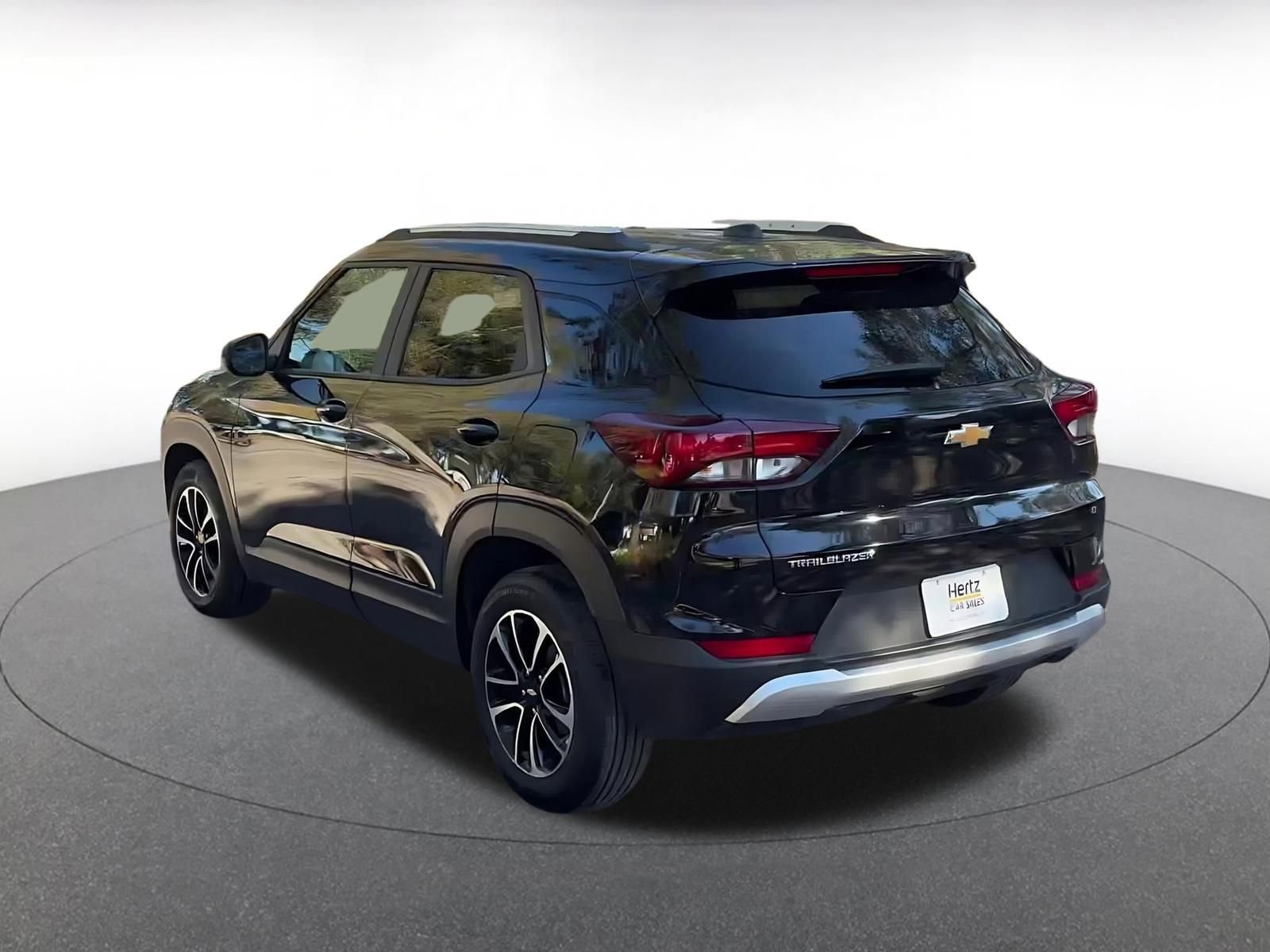 Used 2025 Chevrolet TrailBlazer LT image 11