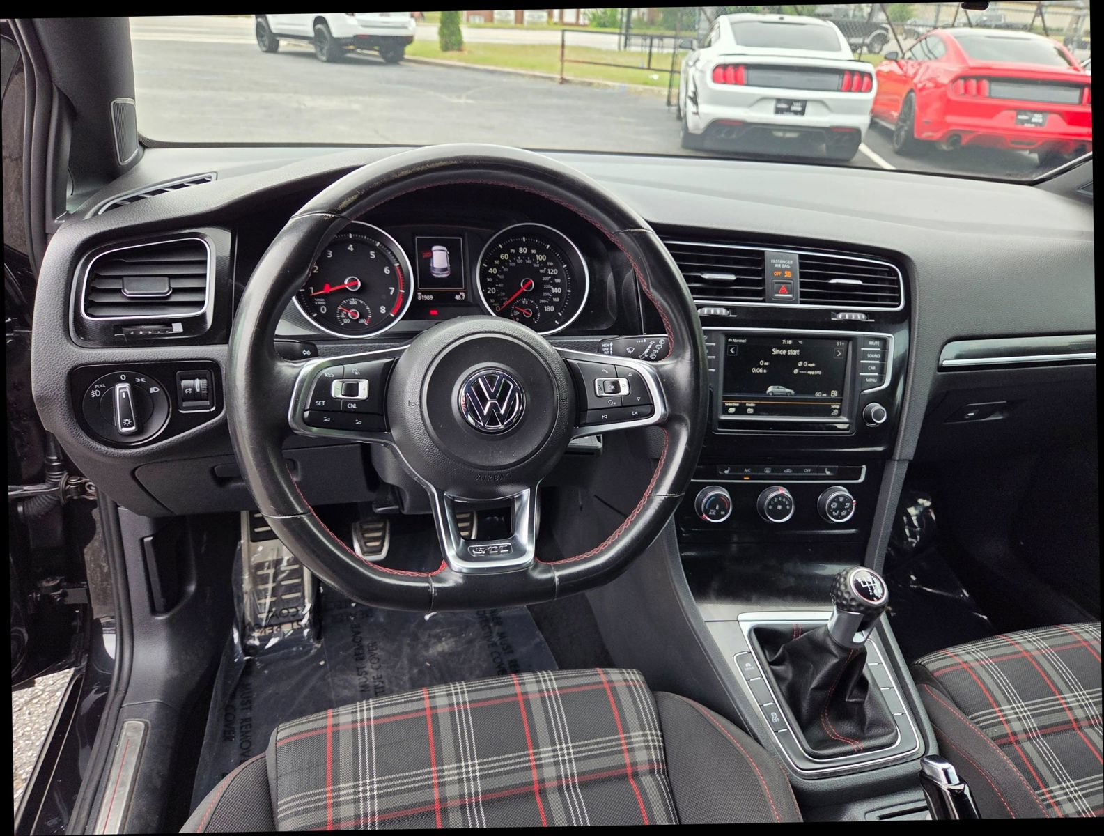 Used 2016 Volkswagen GTI S FWD image 16