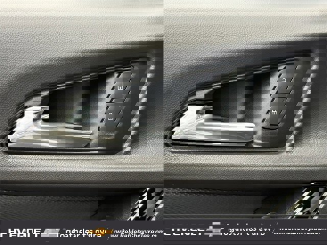 Certified 2025 Chevrolet Equinox LT image 28