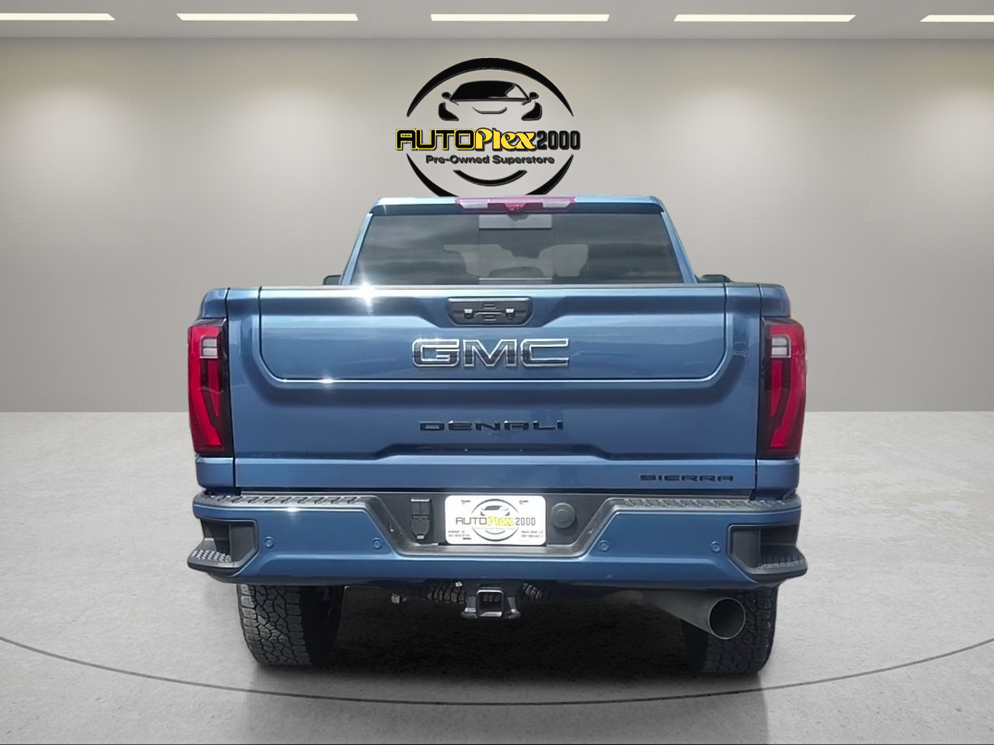 Used 2025 GMC Sierra 2500 Denali Ultimate AWD/4WD image 6