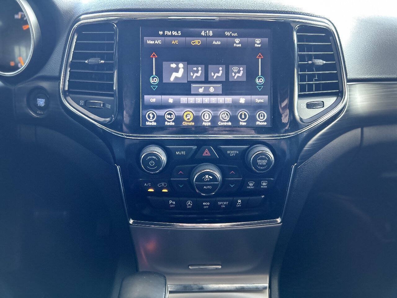 Used 2019 Jeep Grand Cherokee Altitude AWD/4WD image 63