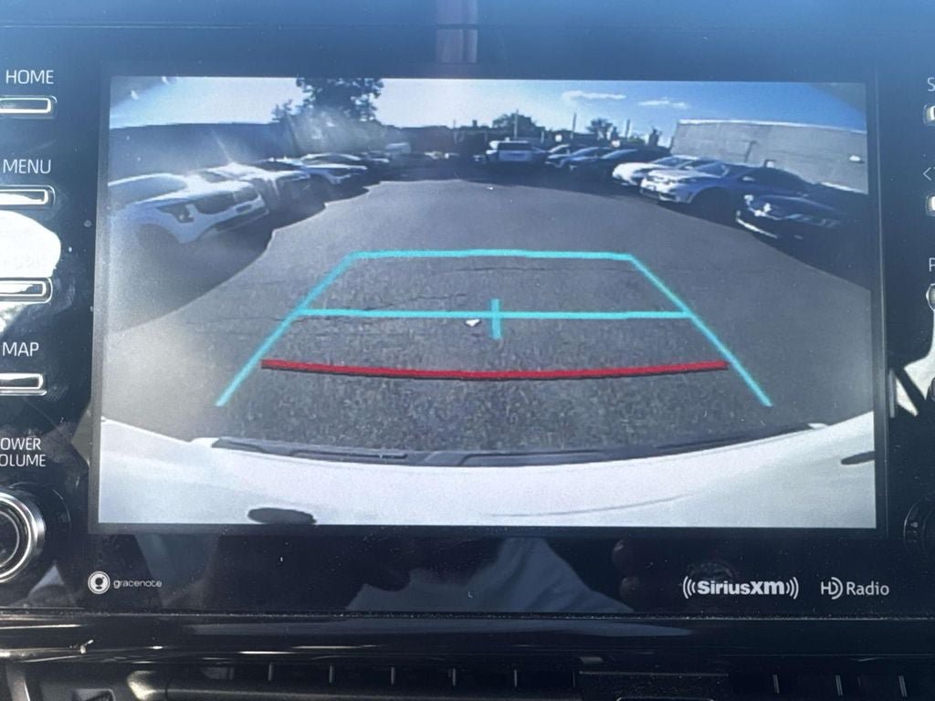 Used 2021 Toyota C-HR XLE FWD image 26