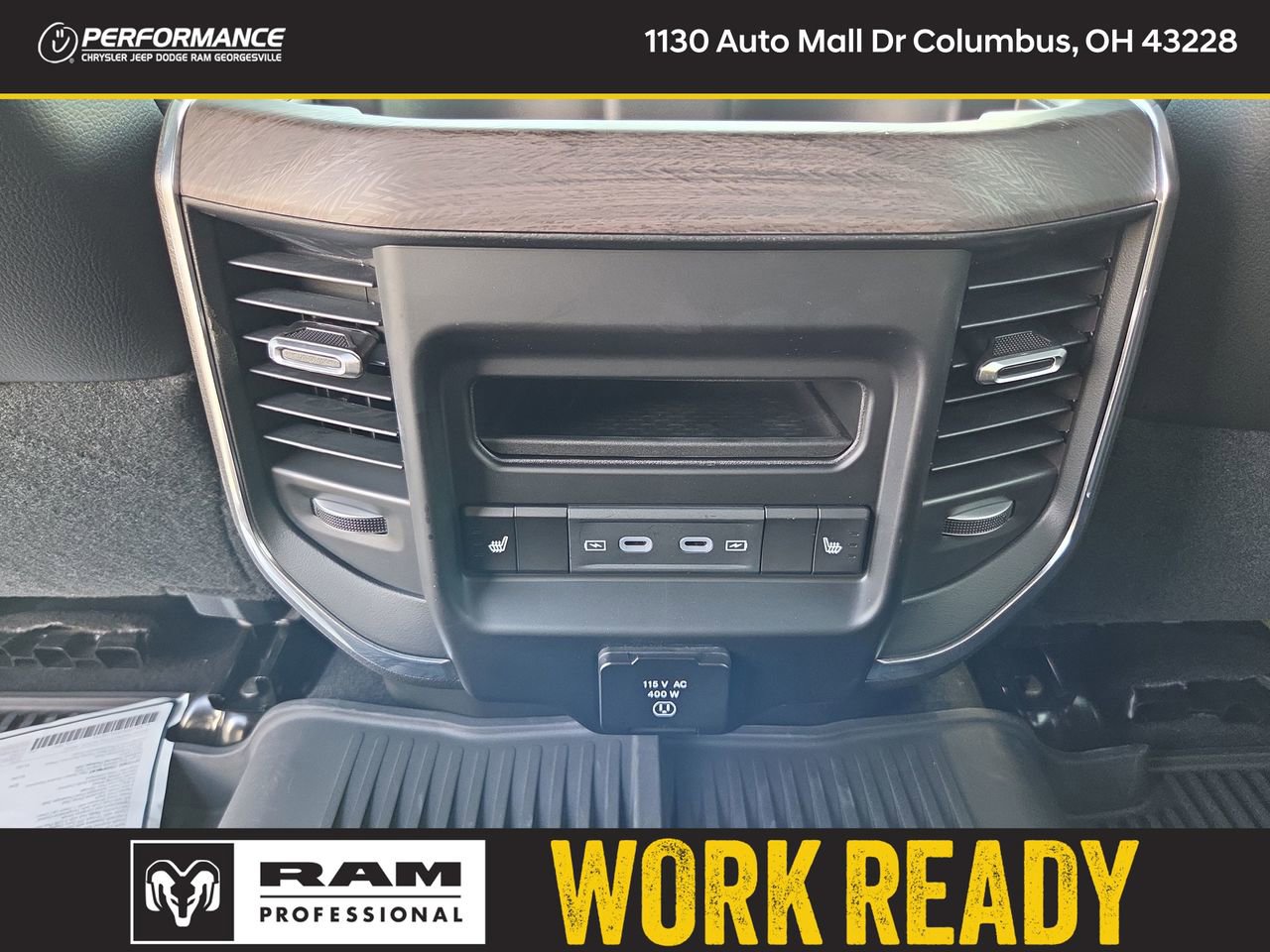 New 2026 RAM 2500 Laramie AWD/4WD image 15