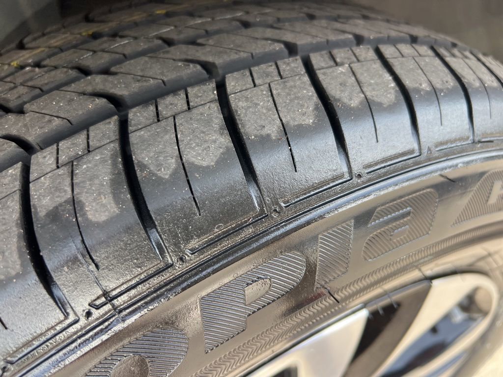 Used 2022 Volkswagen Tiguan S image 8