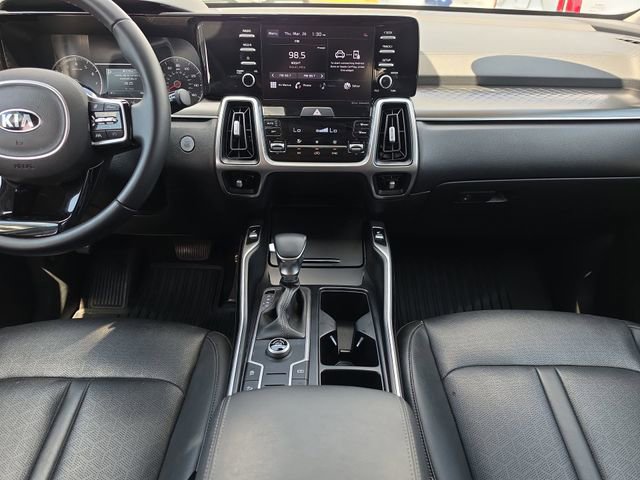 Used 2021 Kia Sorento S image 26