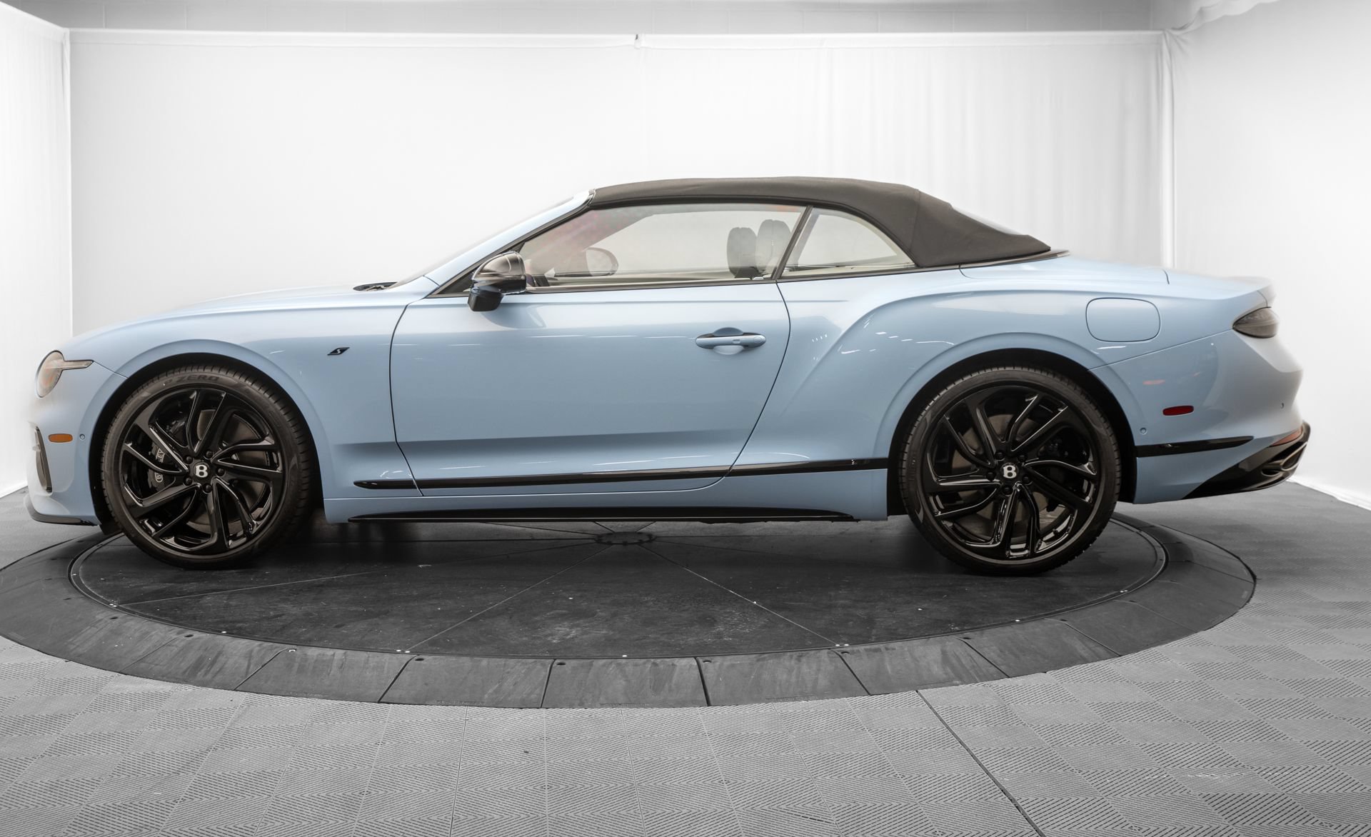 New 2026 Bentley Continental GT AWD/4WD image 12