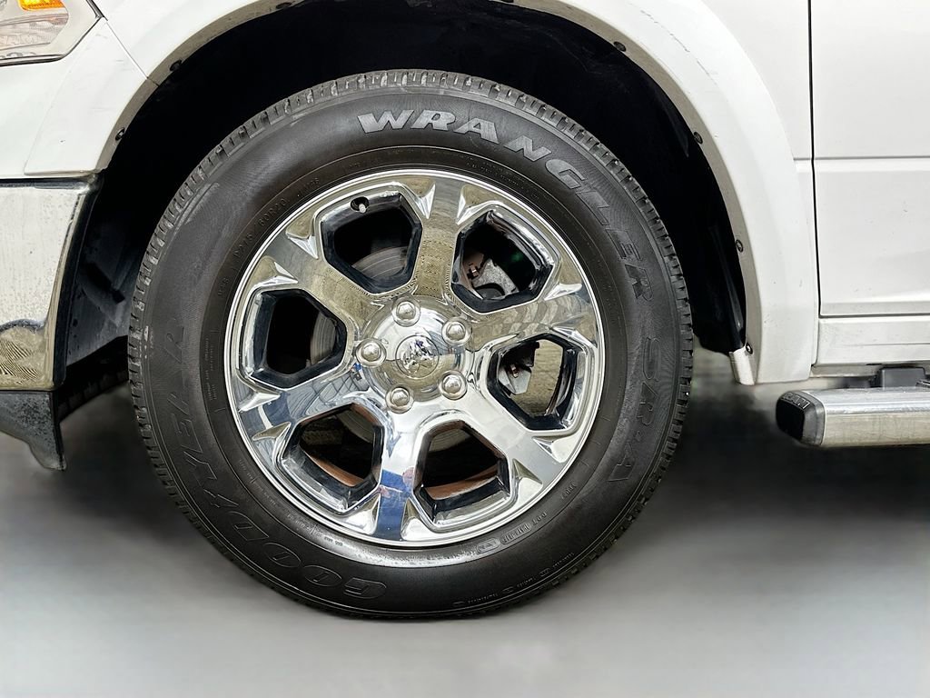 Used 2017 RAM 1500 Laramie image 38