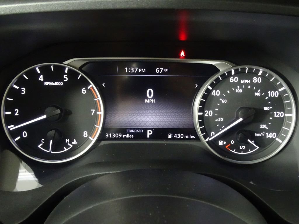 Used 2023 Nissan Rogue SV image 27