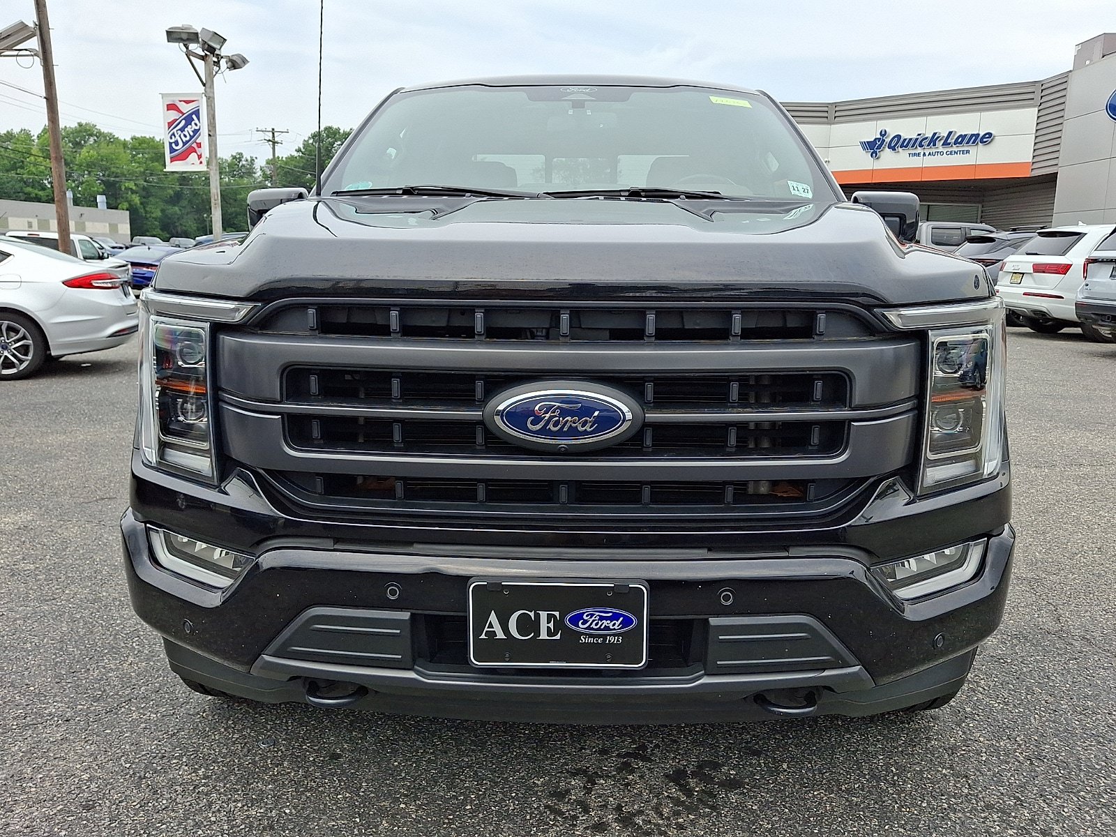 Used 2022 Ford F150 Lariat w/ Equipment Group 502A High AWD/4WD image 2